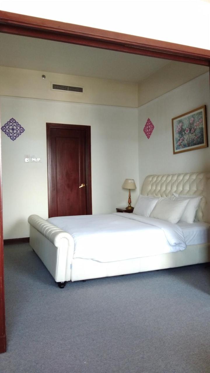 Times Square Service Apartment At Kuala Lumpur Exterior foto
